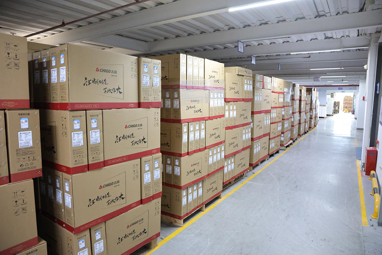 CHIGO finished monitors packed and staged for shipment